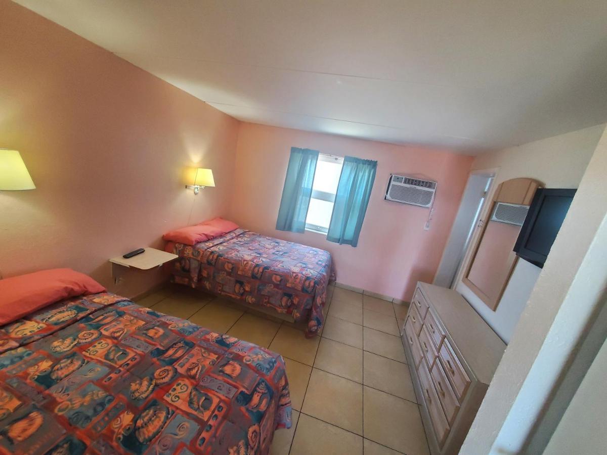 Caprice Motel - Wildwood Eksteriør billede